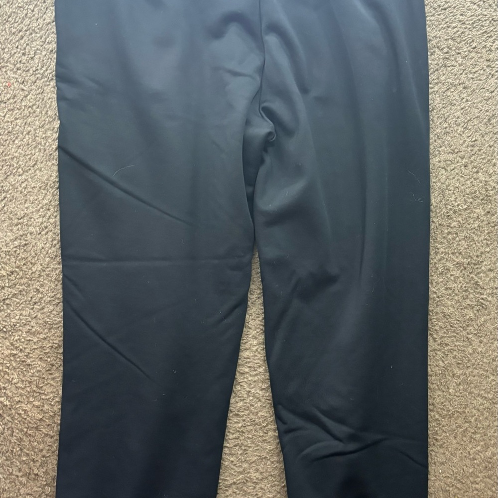 Nike joggers - Picture 2 of 3